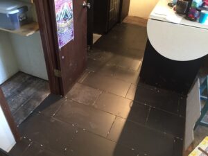 Black stone tiles for the floor